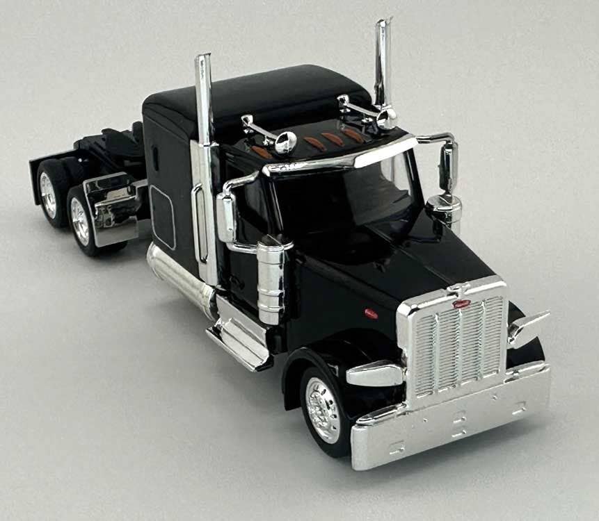 HO Logistics Replicas 589094 HO Black Peterbilt 589 72