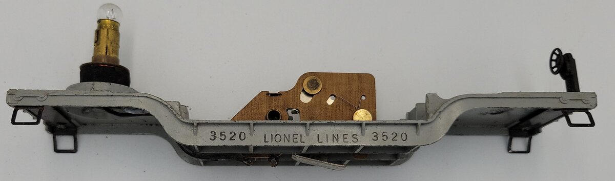 Lionel 3520-2 Searchlight Car Frame w/ Switch Mechanism & Searchlight Base