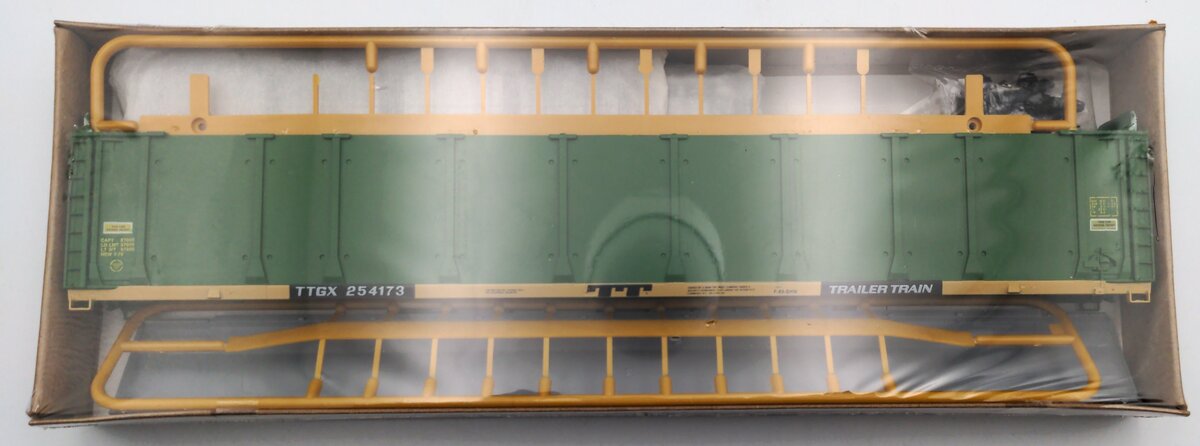 Walthers 932-4805 HO Scale MKT 89' Enclosed Auto Carrier Kit #254173