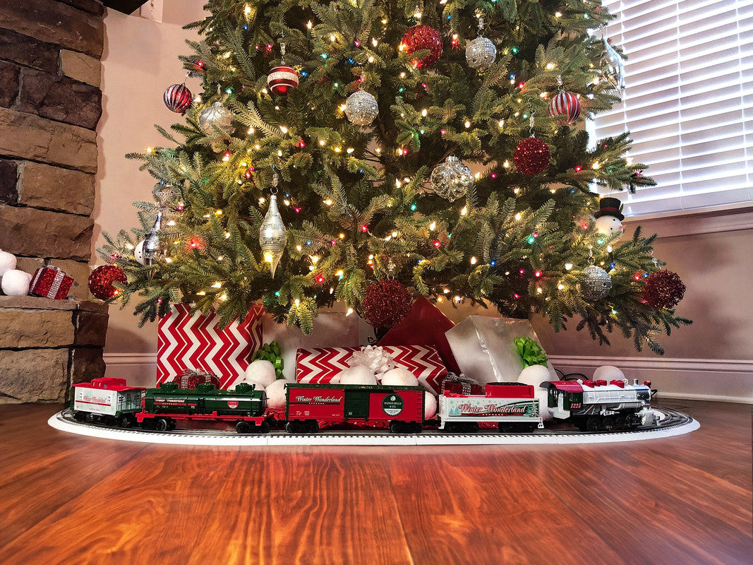 Lionel 2523170 Winter Wonderland O Gauge LionChief Set with Bluetooth 5.0