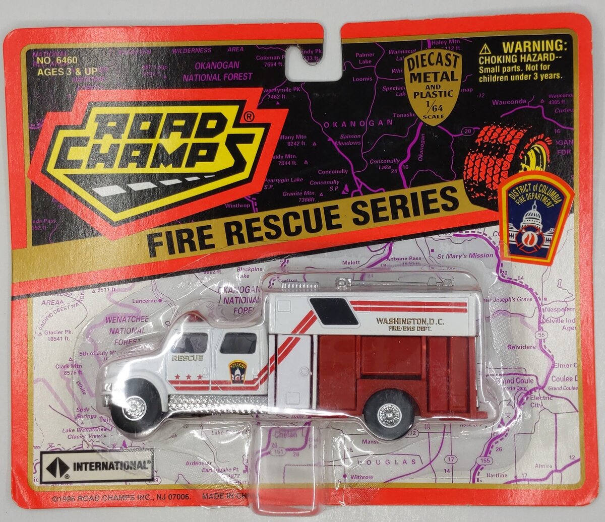 Road Champs 6460 1:64 Washington D.C. Fire and EMS Rescue Truck