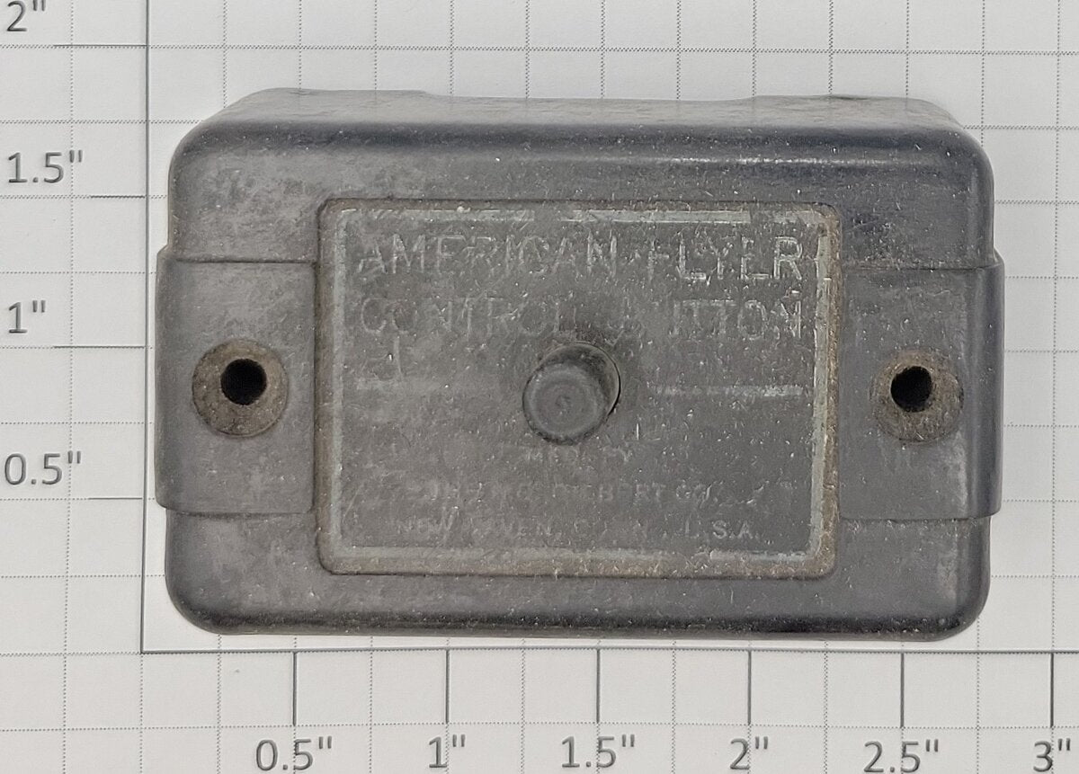 American Flyer XA10961-13 S Scale Black with White Print Control Button