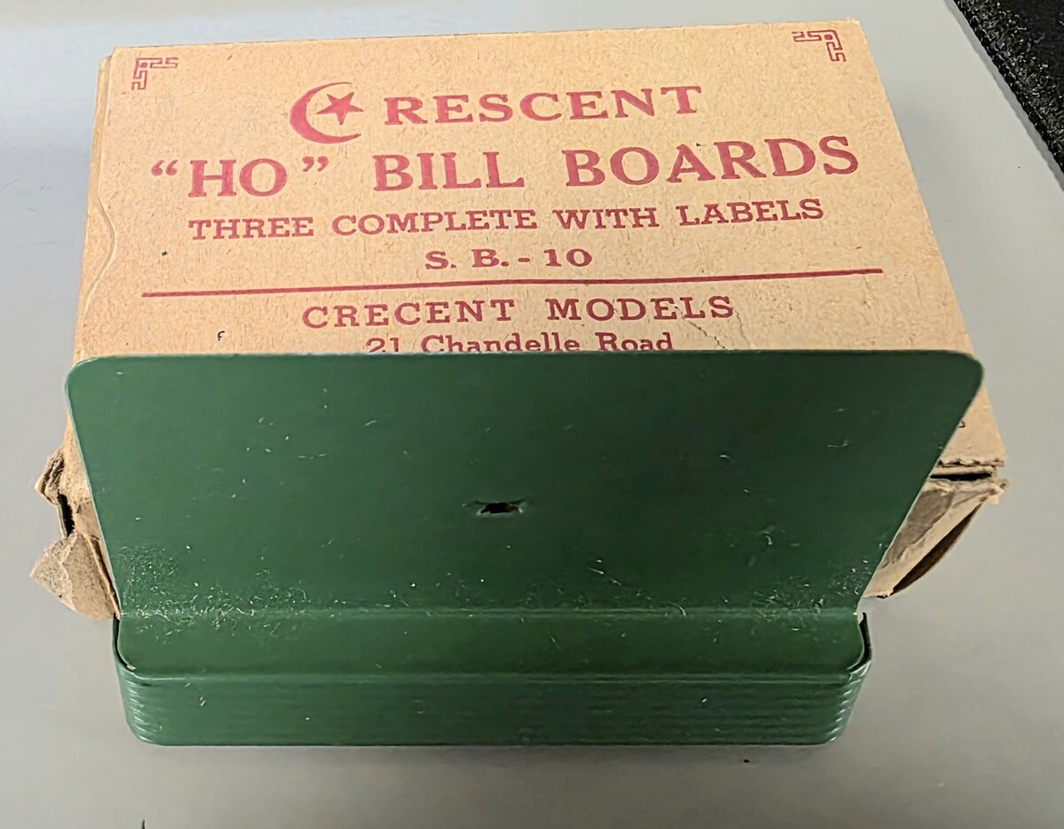 Crescent Models SB-10 HO Bill Boards with Labels Kit