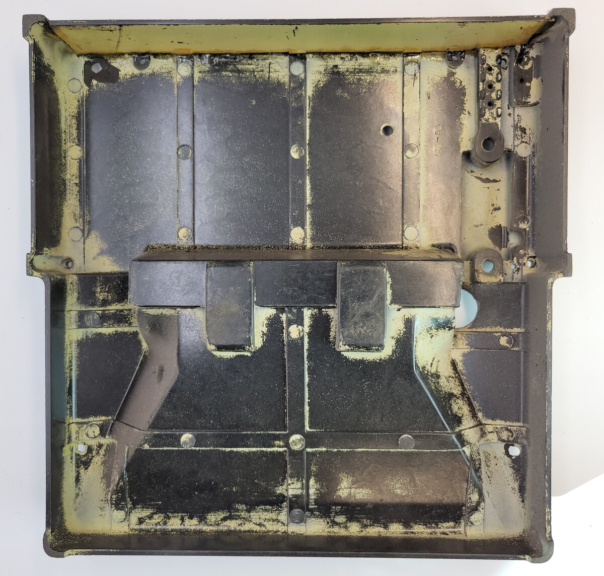 Lionel 164-54 Black Lumber Loader Base
