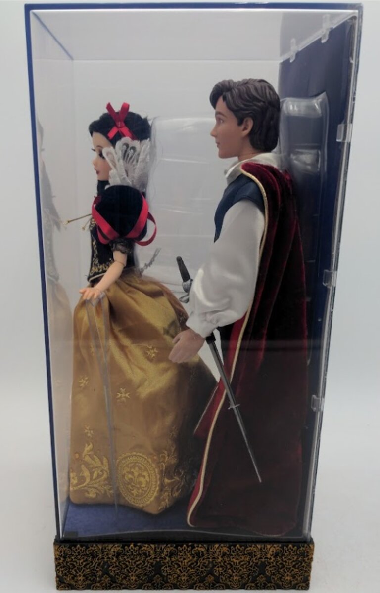 Disney 11380 Fairytale Designer Collection Snow White & Prince Figure (Set of 2)