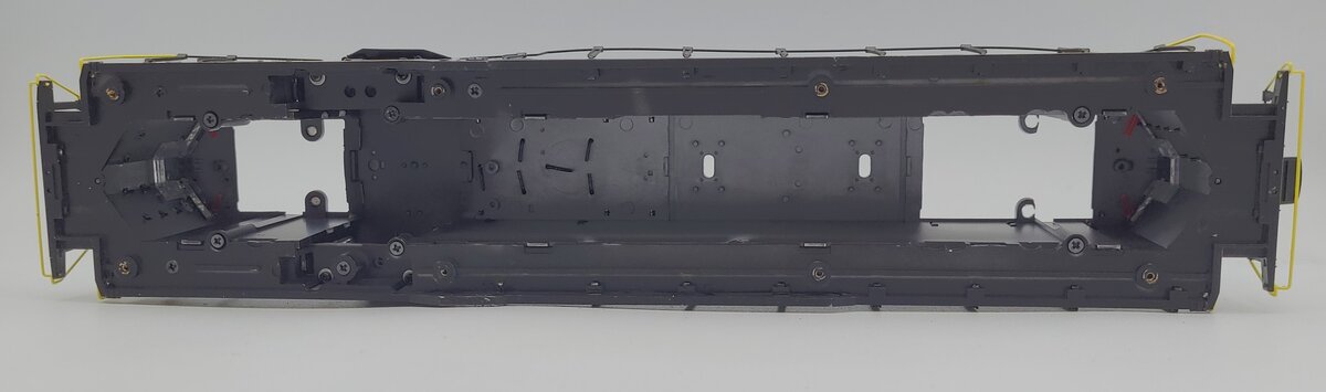 Lionel 38891-2 Black Nickel Plate Road GP-9 Diesel Locomotive Body Shell #457