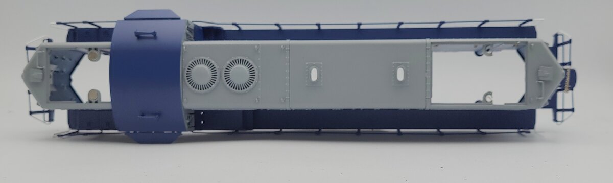 Lionel 38895-2 Blue Wabash GP-9 Diesel Locomotive Body Shell #484