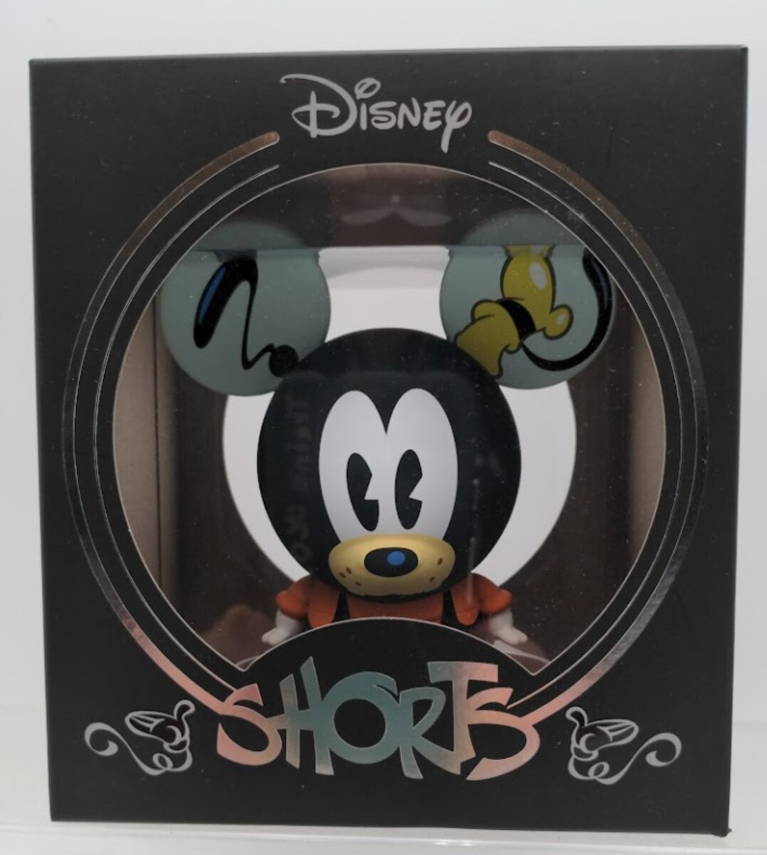 Disney Shorts Icon Goofy Vinyl Collectibles Limited Edition