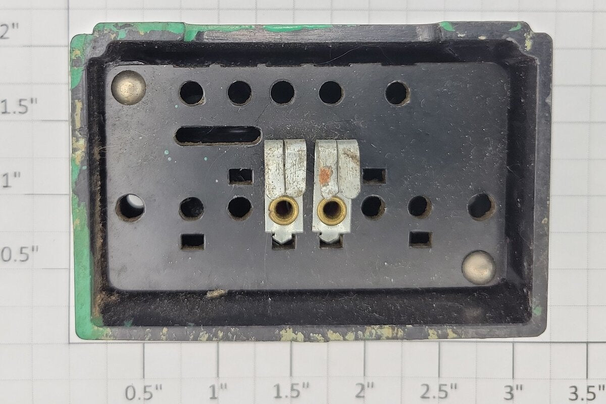 American Flyer XA10961 S Scale Black Uncoupler Control Button