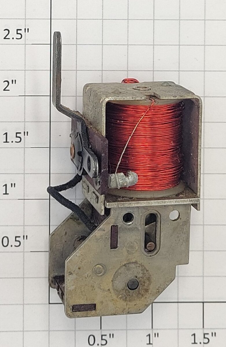 Lionel 8708-50 E-Unit with Offset Top Lever