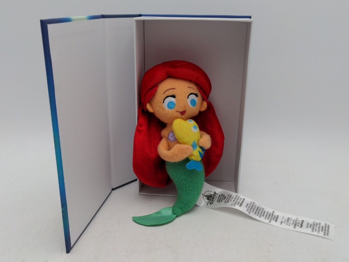 Disney 7902 Ariel Plush Toy The Little Mermaid & Flounder in a Box Like of VHS