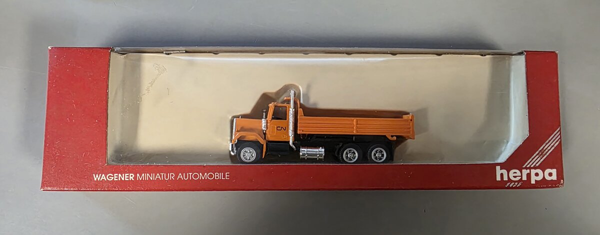 Herpa 6047 HO Orange CN Semi Dump Truck