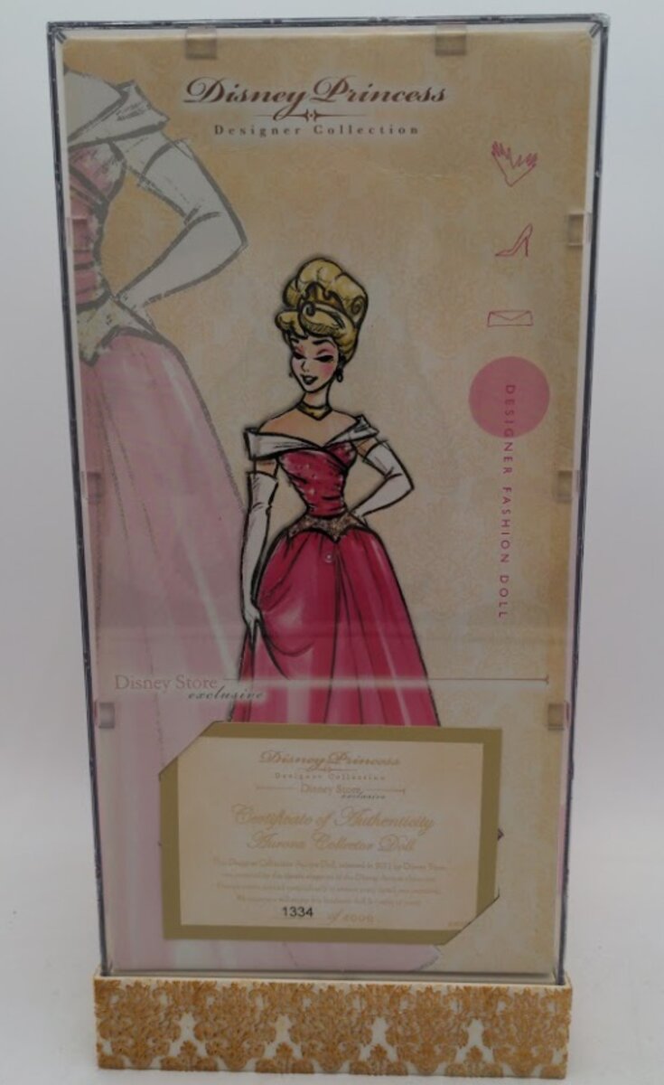 Disney 5094 Princess Aurora Designer Fashion Doll W/Certificate of Authenticity