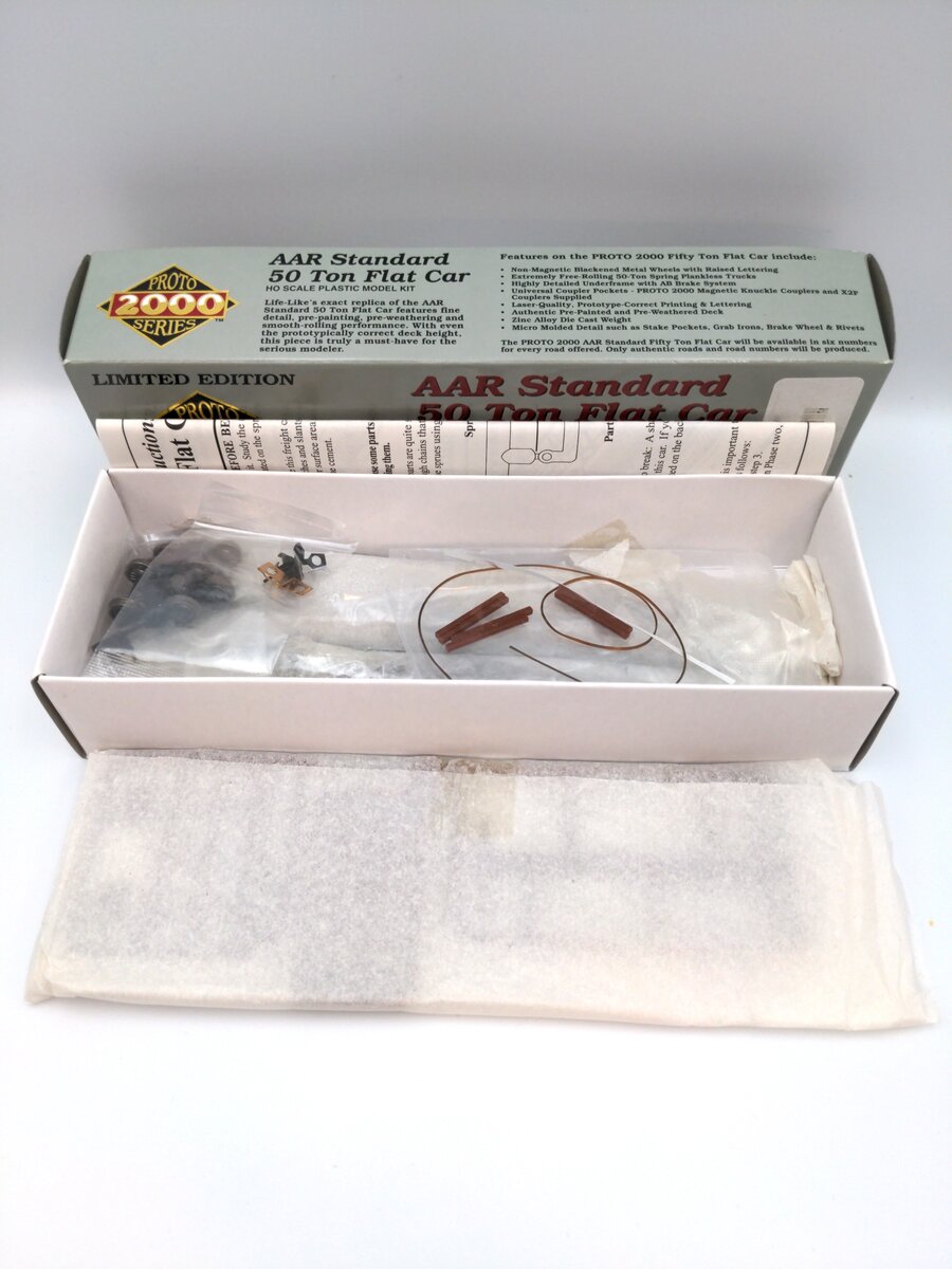 Proto 2000 31446 HO AAR Standard 50' Flatcar Kit w/Steel Rail Load C&NW #46233