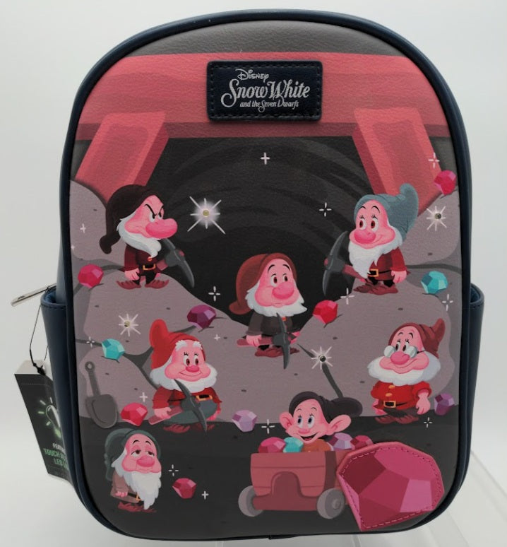 Disney 69773 Snow White and the Seven Dwarfs Mining Light-Up Mini Backpack