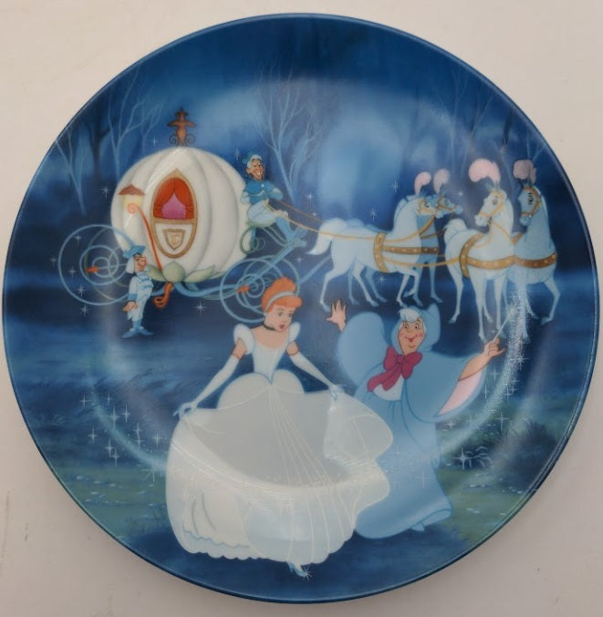The Bradford Exchange Tree Top Trio Collectors Plate (Set of 3)