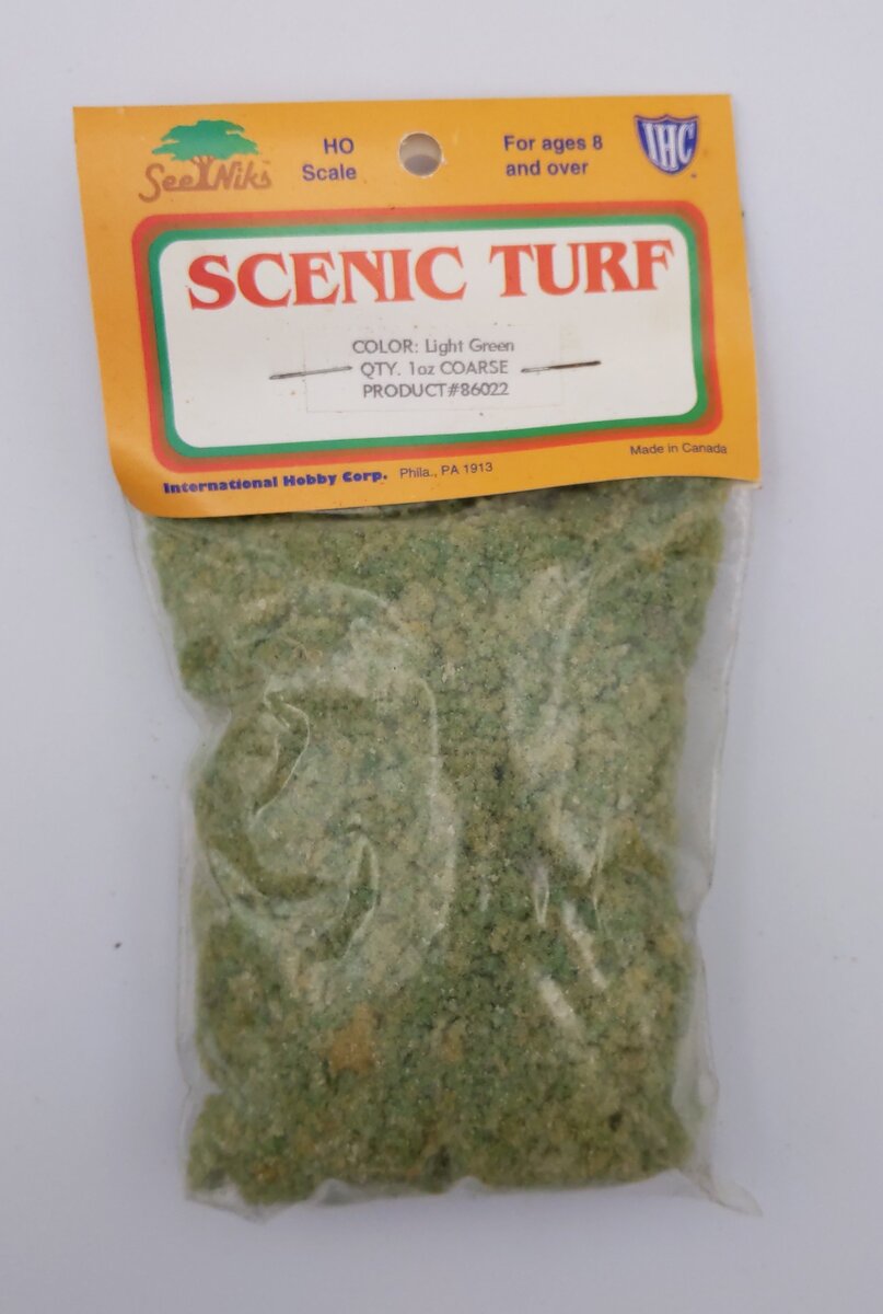 IHC 86022 HO Scenic Turf Light Green Coarse Ground Cover Material 1oz