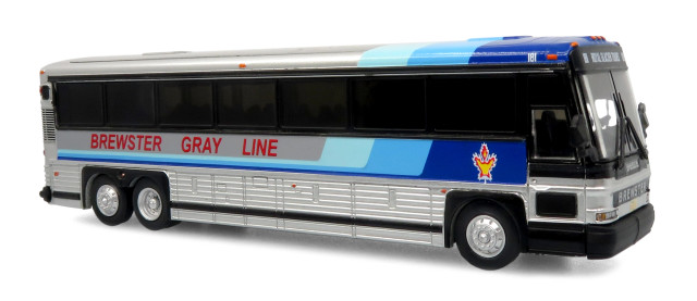 Iconic Replicas 87-0622 1:87 Assembled Brewster Gray Line MCI D4000 Coach