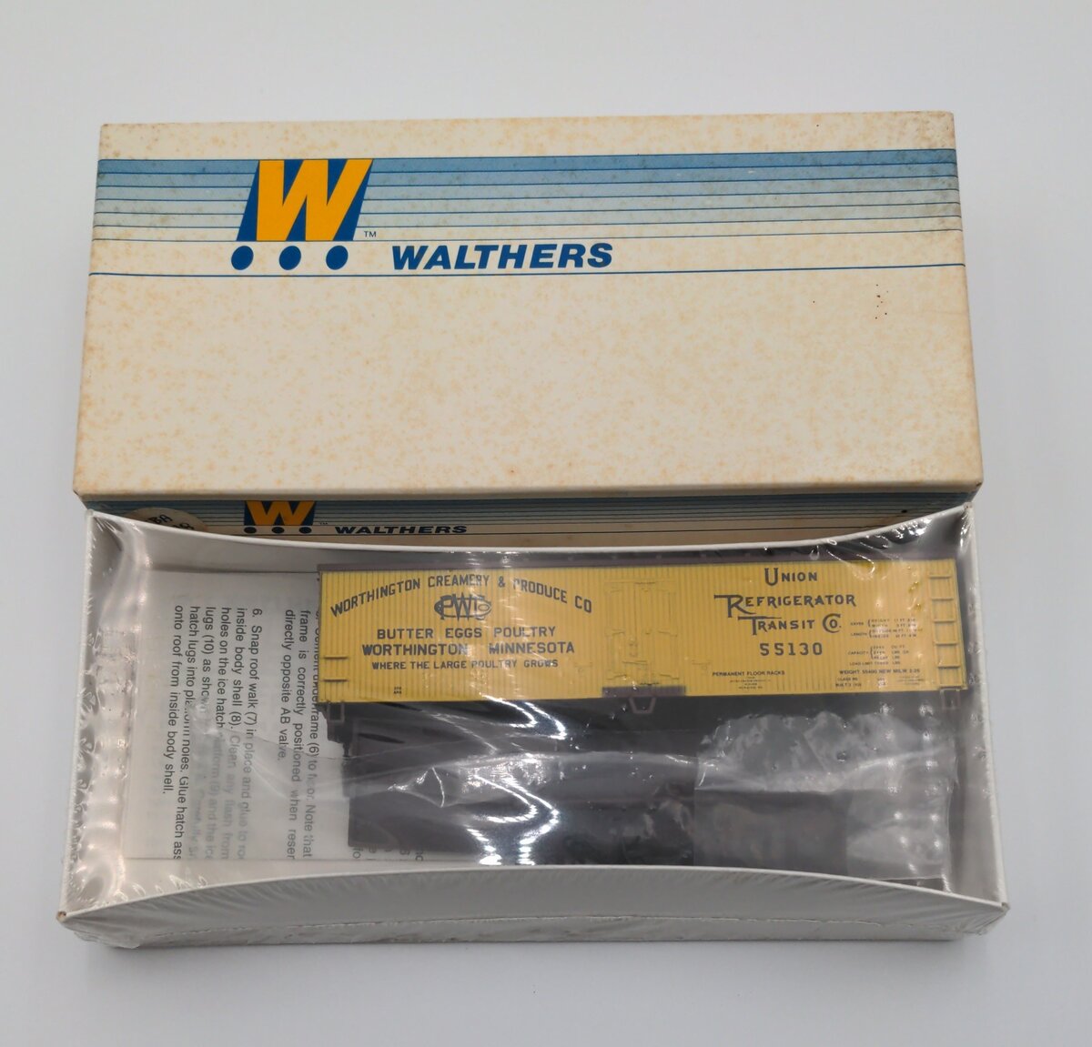 Walthers 932-2477 HO 40' Wood End Reefer PWC Car Kit
