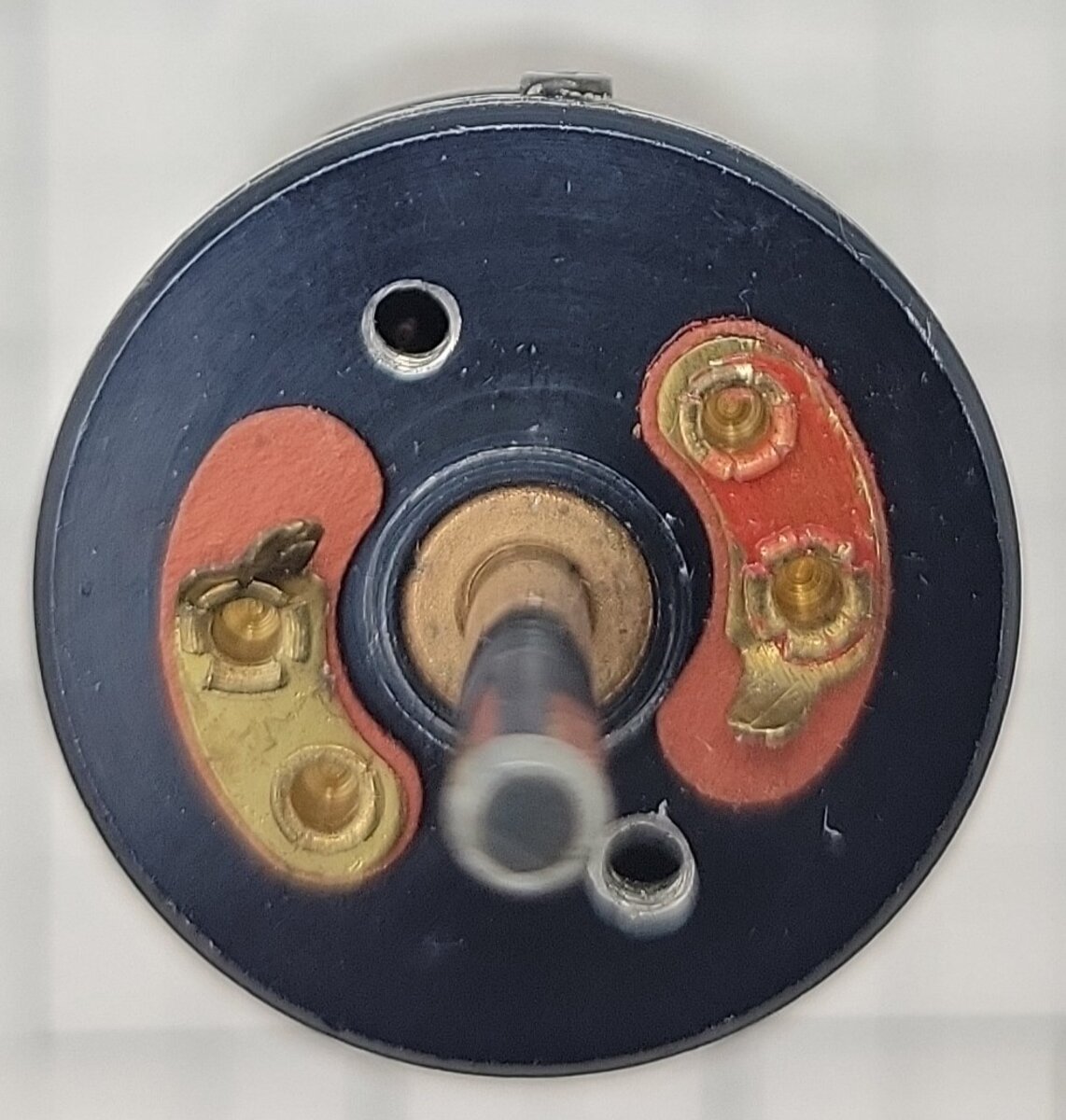 Mashima M-20-33D HO 12-Volt DC Dual Shaft Can Motor