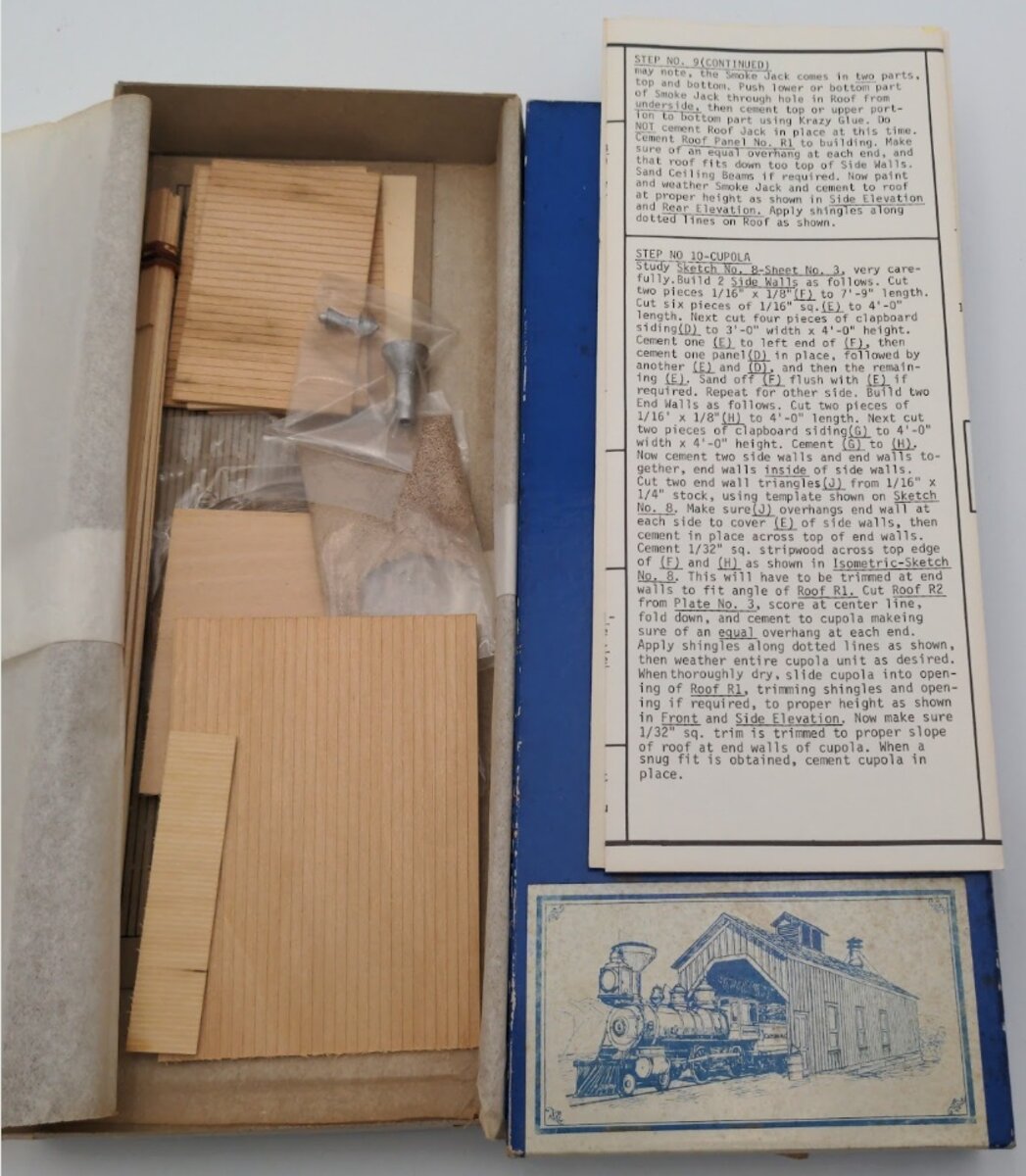 Classic Miniatures CM-29 HO Scale Southern Pacific Engine House Building Kit