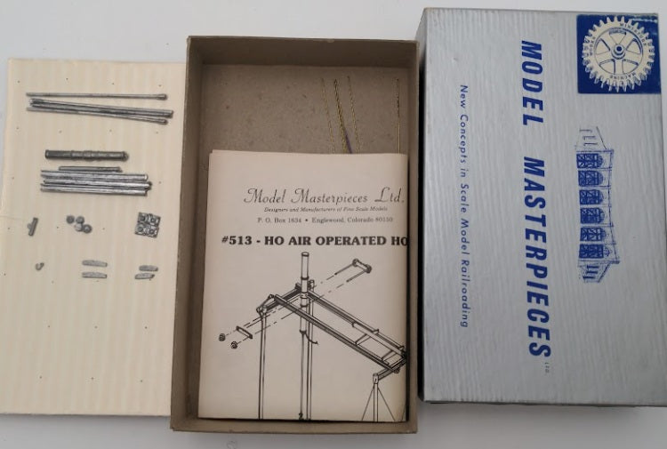 Model Masterpieces 513 HO Scale Air Operated Hoist White Metal Kit