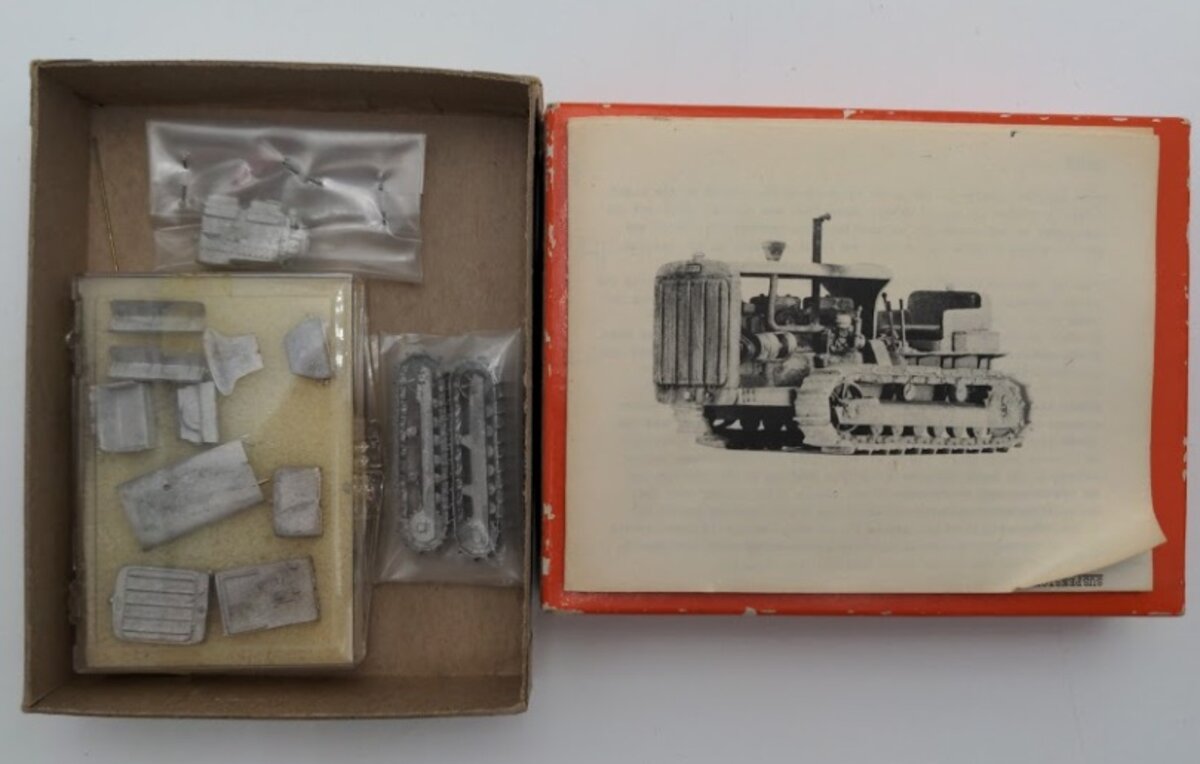 Cannon HH504 HO Scale Caterpillar RD-8 Bulldozer Pewter Kit