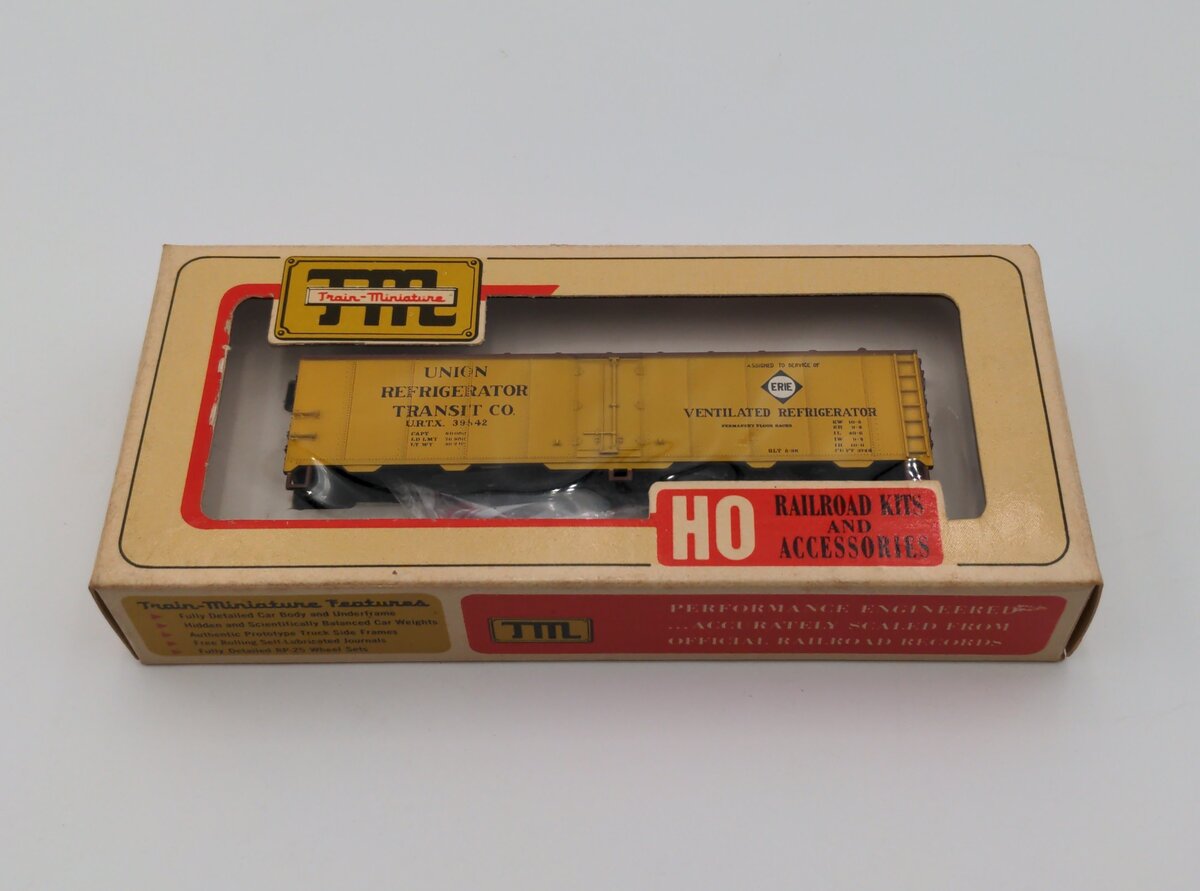 Train Miniature 2355 HO URTX Erie 40 Ton ARA All-Steel Reefer Kit