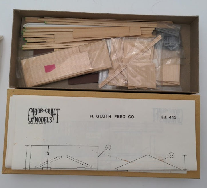 Gloor Craft 413  HO Scale Gluth Feed Company Wood and Metal Building Kit