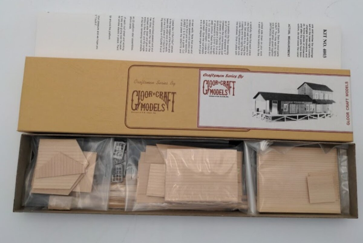 Gloor Craft 4003 HO Scale Store & Warehouse Craftsman Building Kit