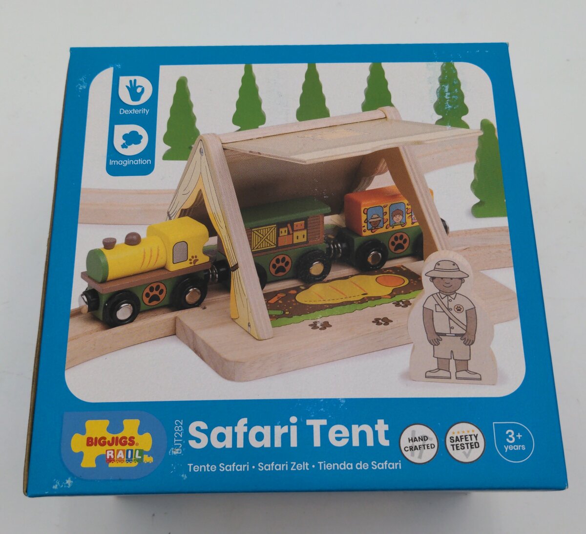 Big Jig Rails BJT282 Wooden Safari Tent with Accessories