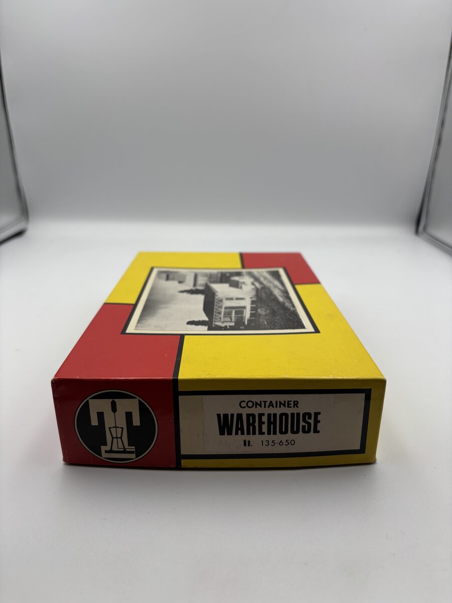 Timberline Models 135-650 HO Container Warehouse Build Kit