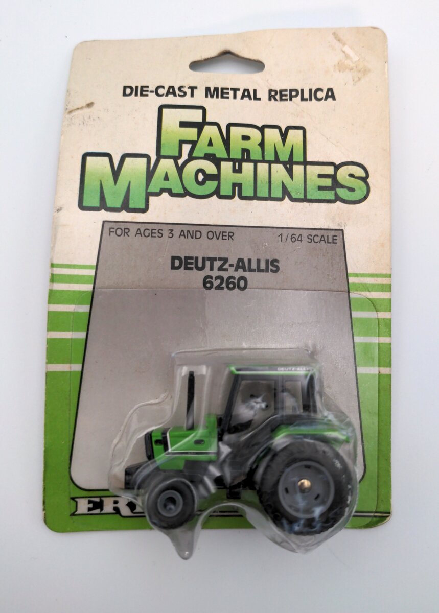 Ertl 6260 1:64 Farm Machines Deutz-Allis Tractor #1241
