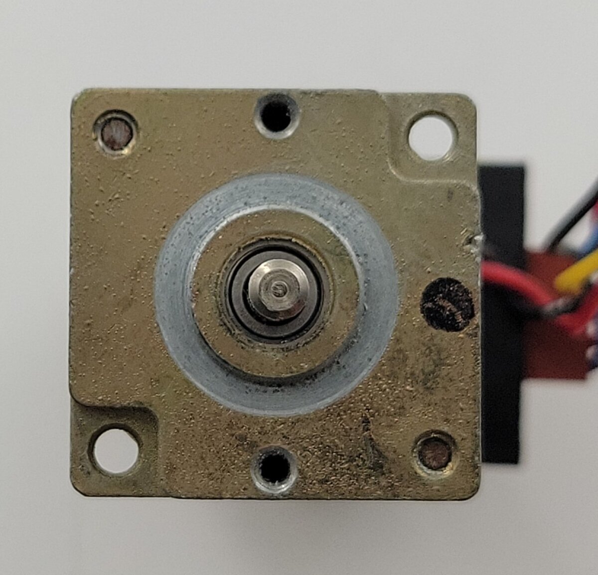 Pittman 9393A006-R5 12-Volt DC Can Lo-Cog Motor with Gear Box Assembly