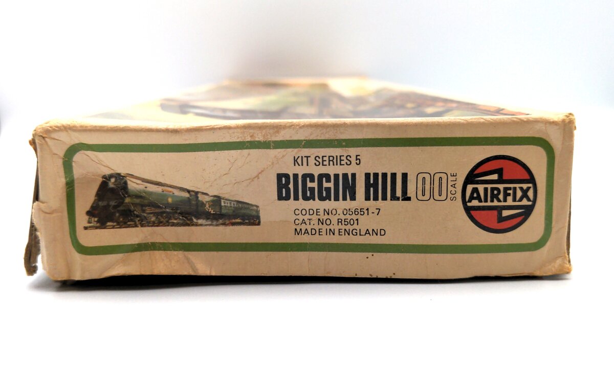 Airfix Products 05651-7 OO Biggin Hill Series 5 Locomotive Kit