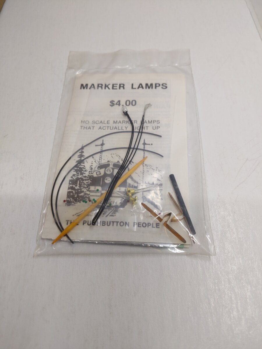 The Pushbutton People HO Scale Marker Lamps - They Light Up
