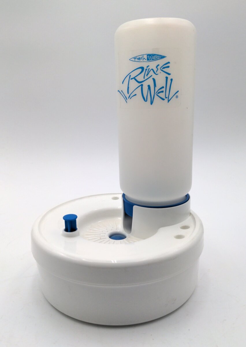 Masterson Rinse Well Fresh Water Brush Cleaner
