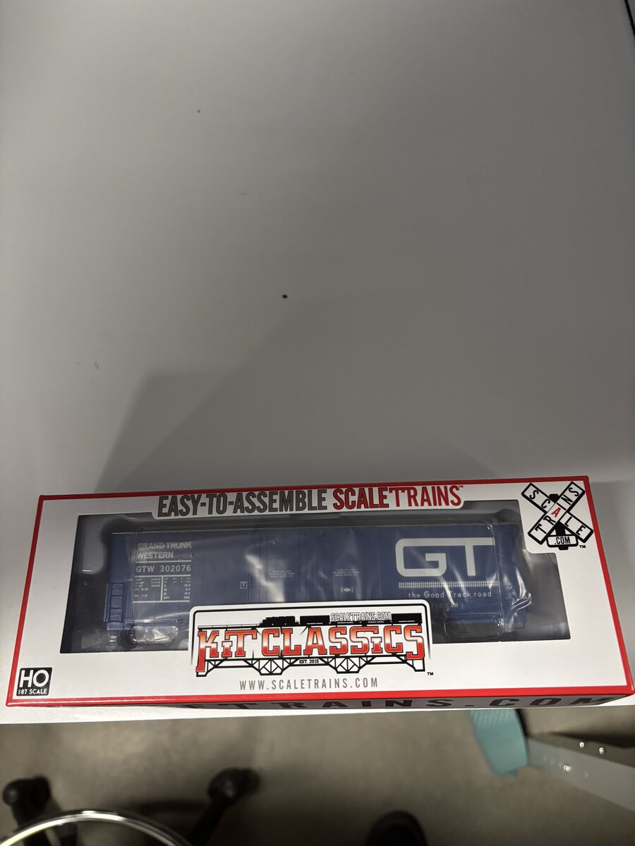 Scale Trains SXT1043 HO Evans (USRE) 5100 RBL Double 8' Plug Door Boxcar