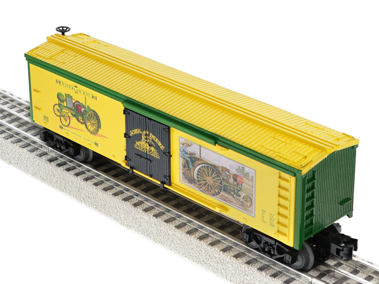 Lionel 2528630 O John Deere Waterloo Boy Reefer