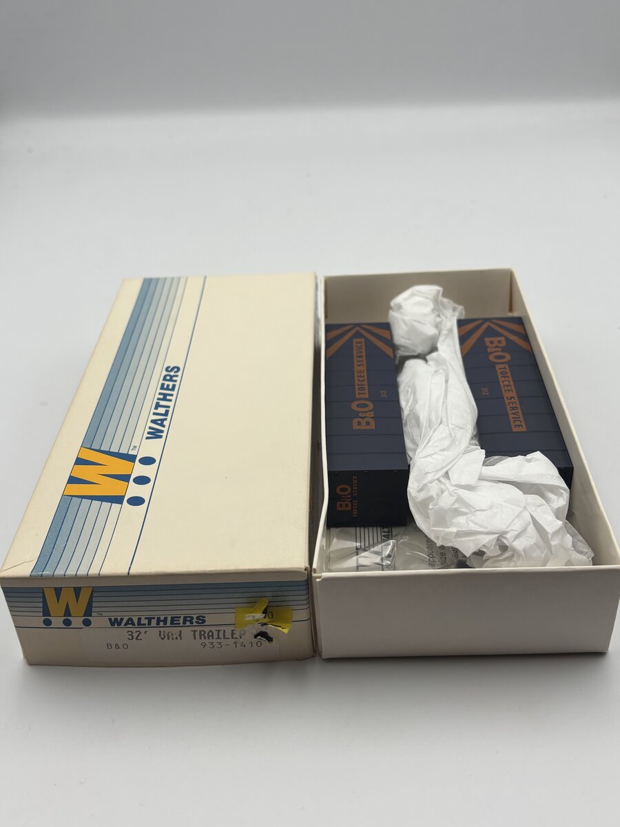Walthers 933-1410 HO 32' Semi Van Trailer Kit B&O Tofcee 2 pack NIB