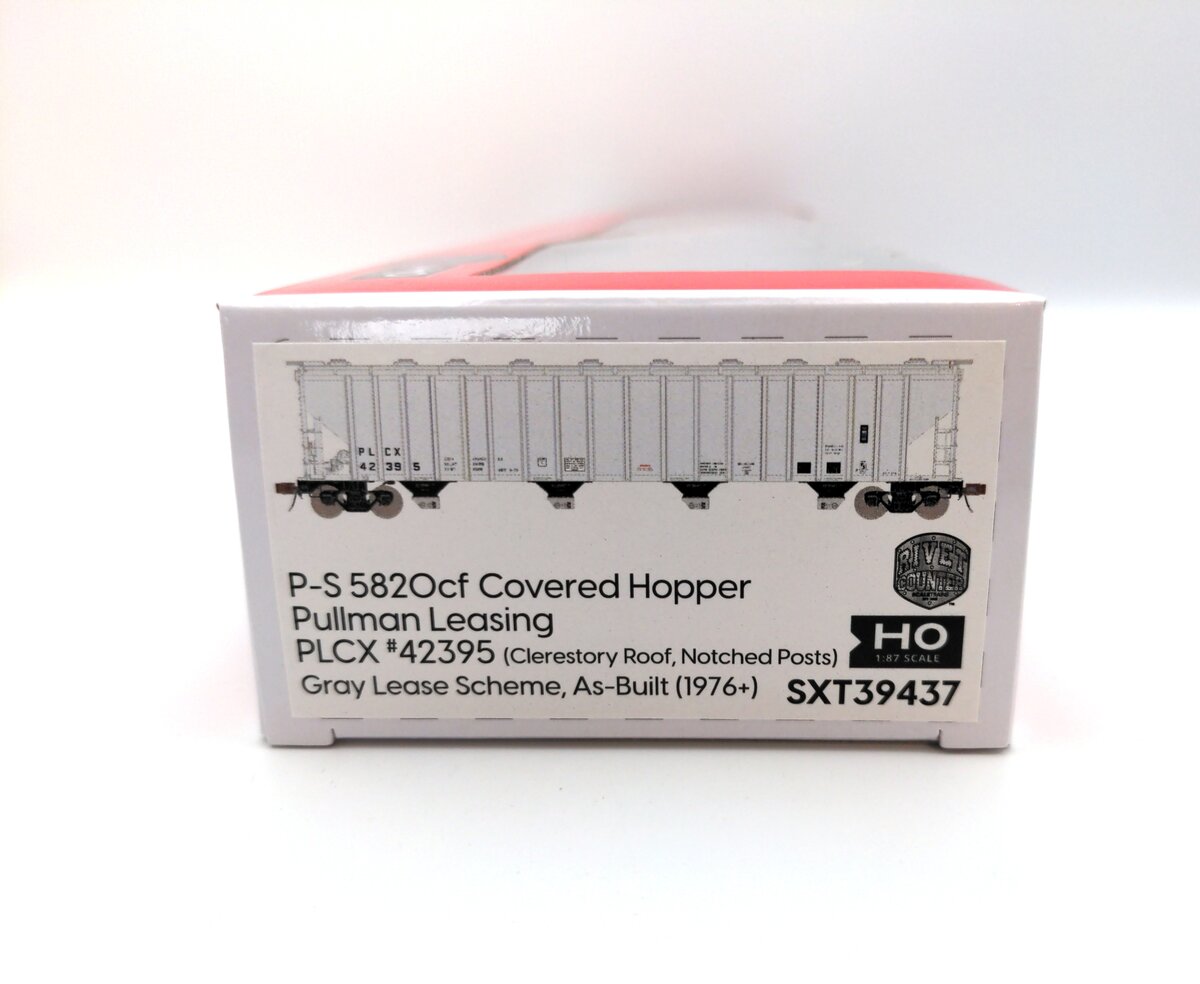 Scale Trains SXT39437 HO P-S 5820 Pullman Leasing PLCX Covered Hopper #4239
