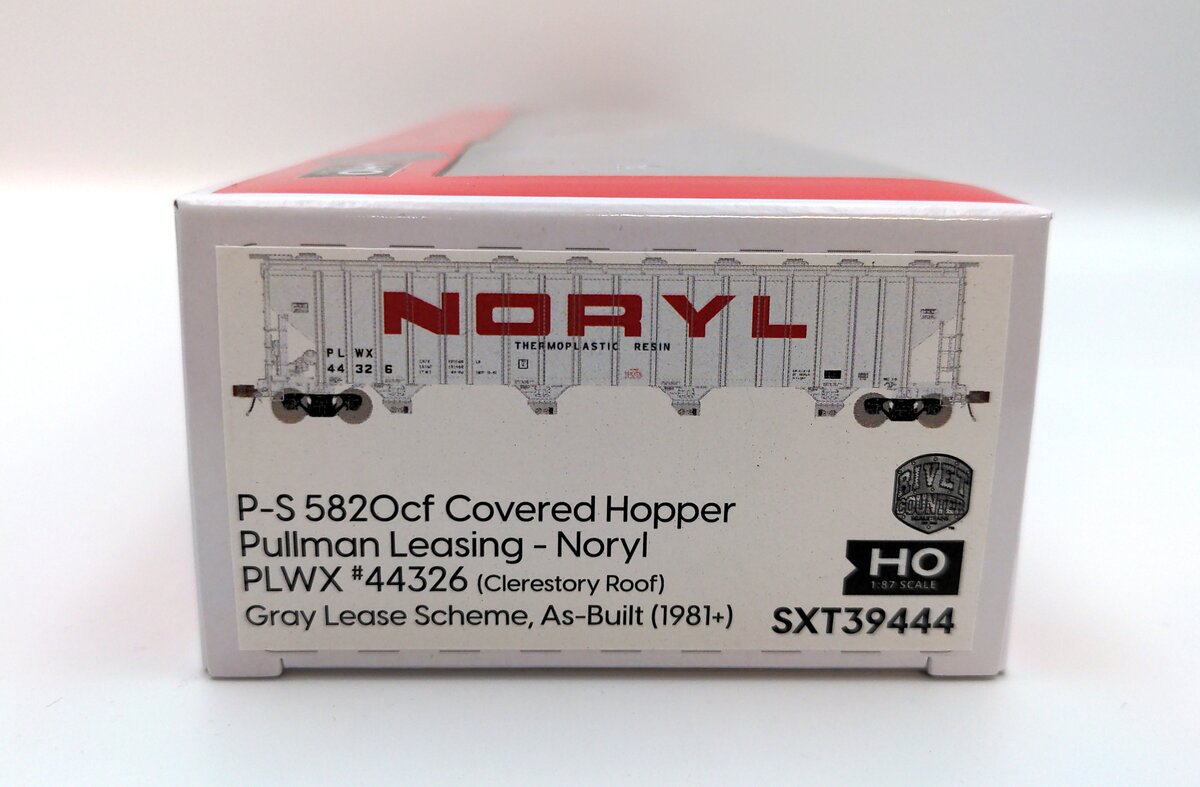 Scale Trains SXT39444 HO P-S 5820 Covered Hopper Noryl PLWX #44326