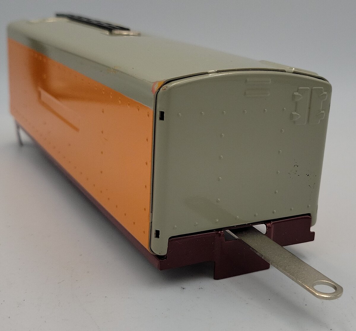 Lionel 250W-1 Whistle Tender Frame and Shell without Trucks