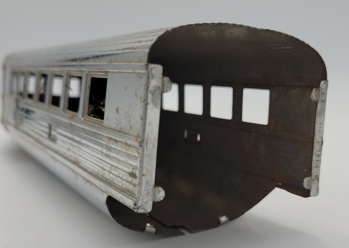 Lionel #618X O Gauge Flying Yankee Chrome Observation Car Shell