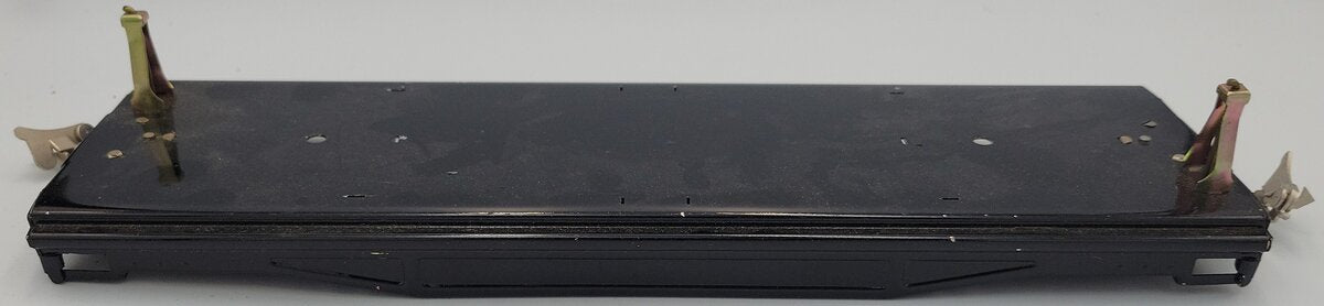Lionel 215-01 Oil Tank Car and Frame