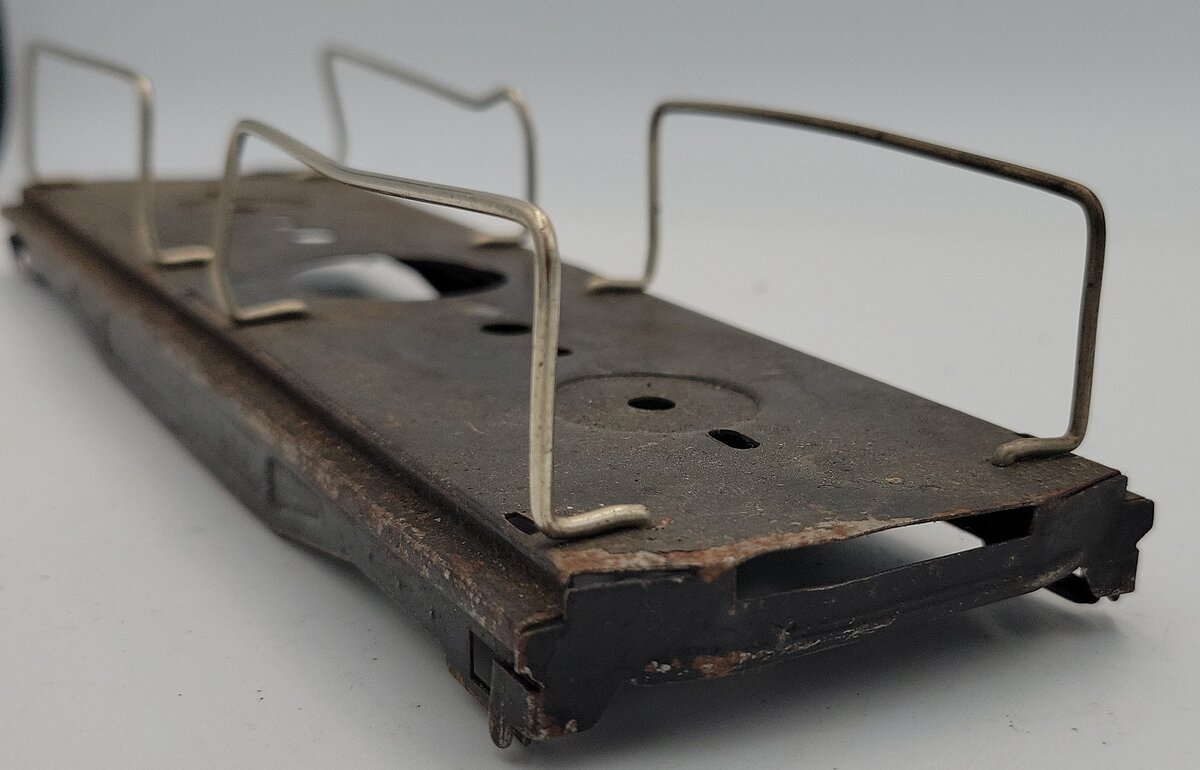 Lionel 2820-1 Prewar Dual Searchlight Car Frame