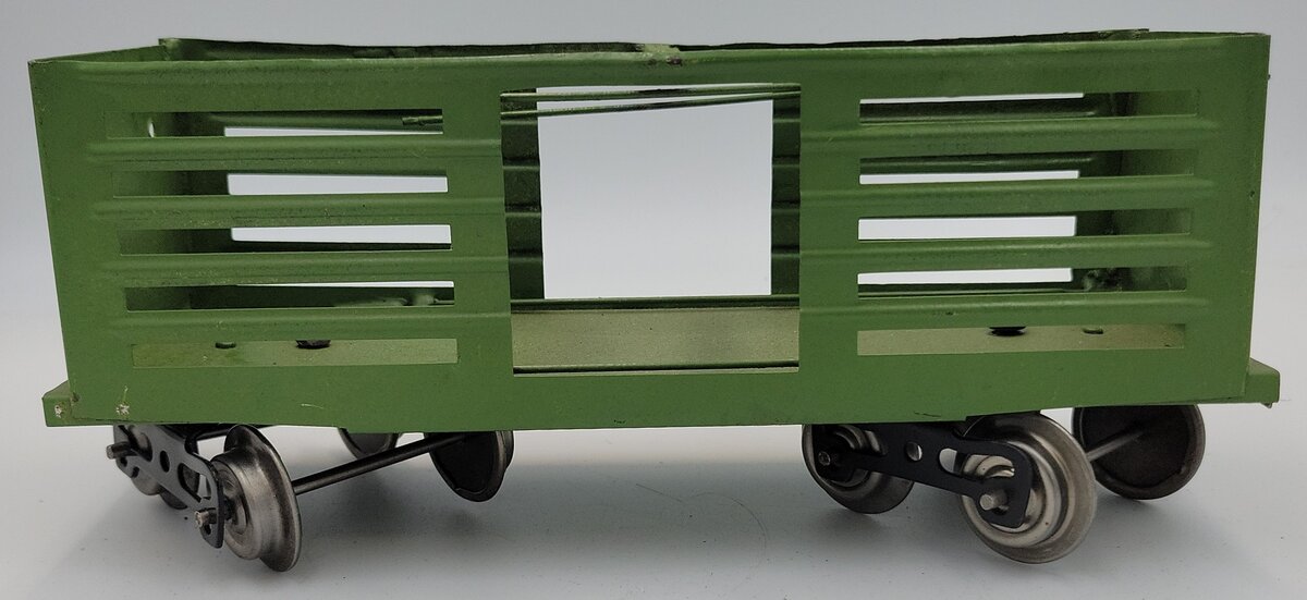 Lionel 113-1 Pea Green Cattle Stock Car Frame with Trucks - Incomplete
