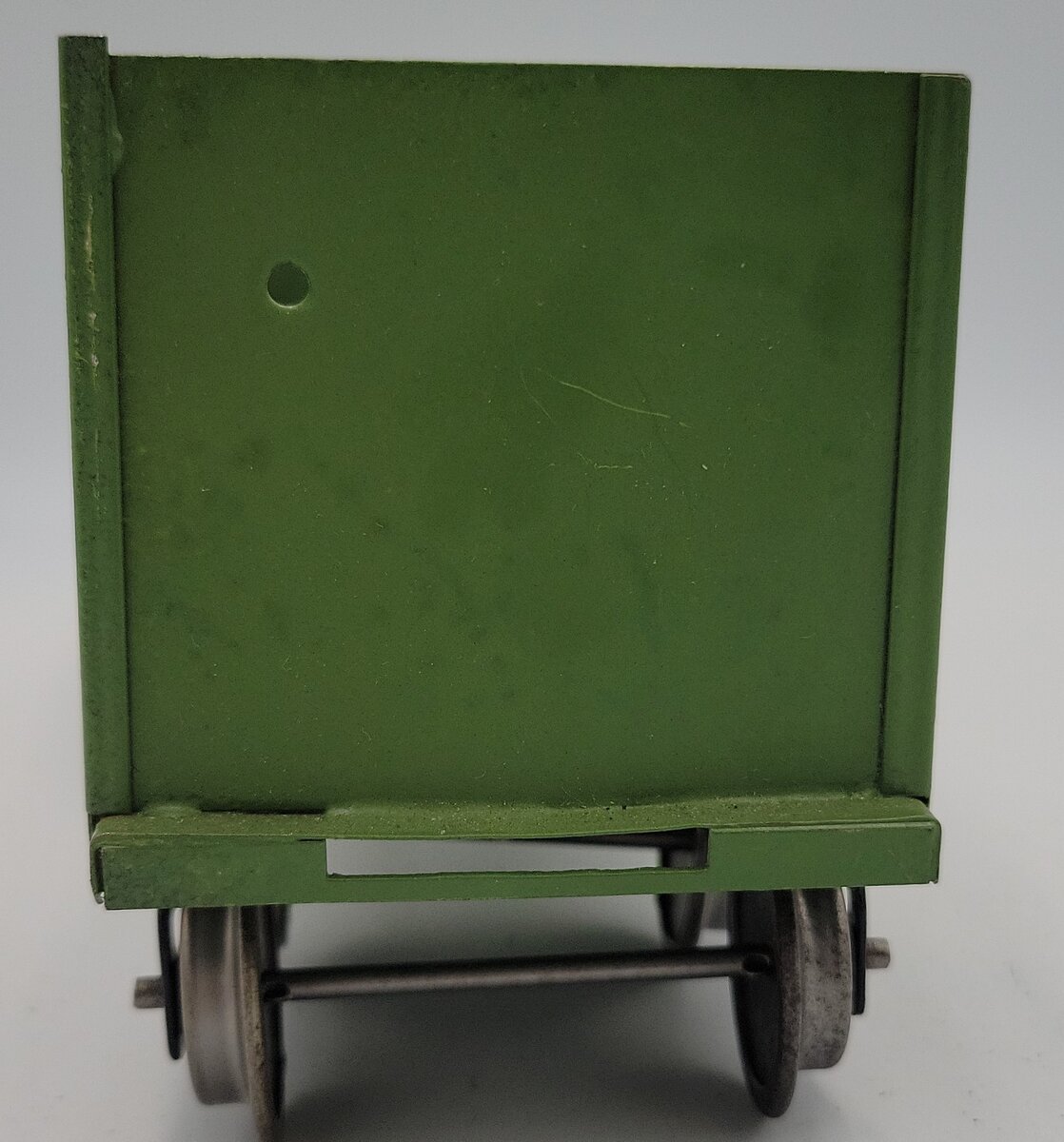 Lionel 113-1 Pea Green Cattle Stock Car Frame with Trucks - Incomplete