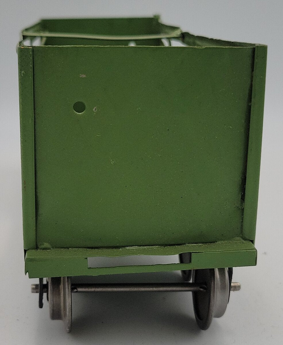 Lionel 113-1 Pea Green Cattle Stock Car Frame with Trucks - Incomplete