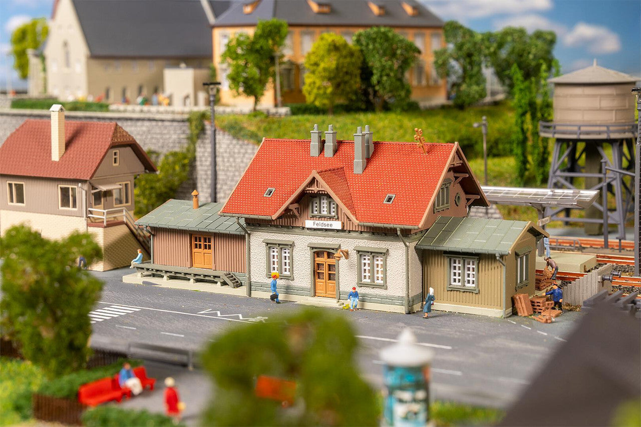 Faller 239011 N Feldsee Railway Station Promotional Set Building Kit